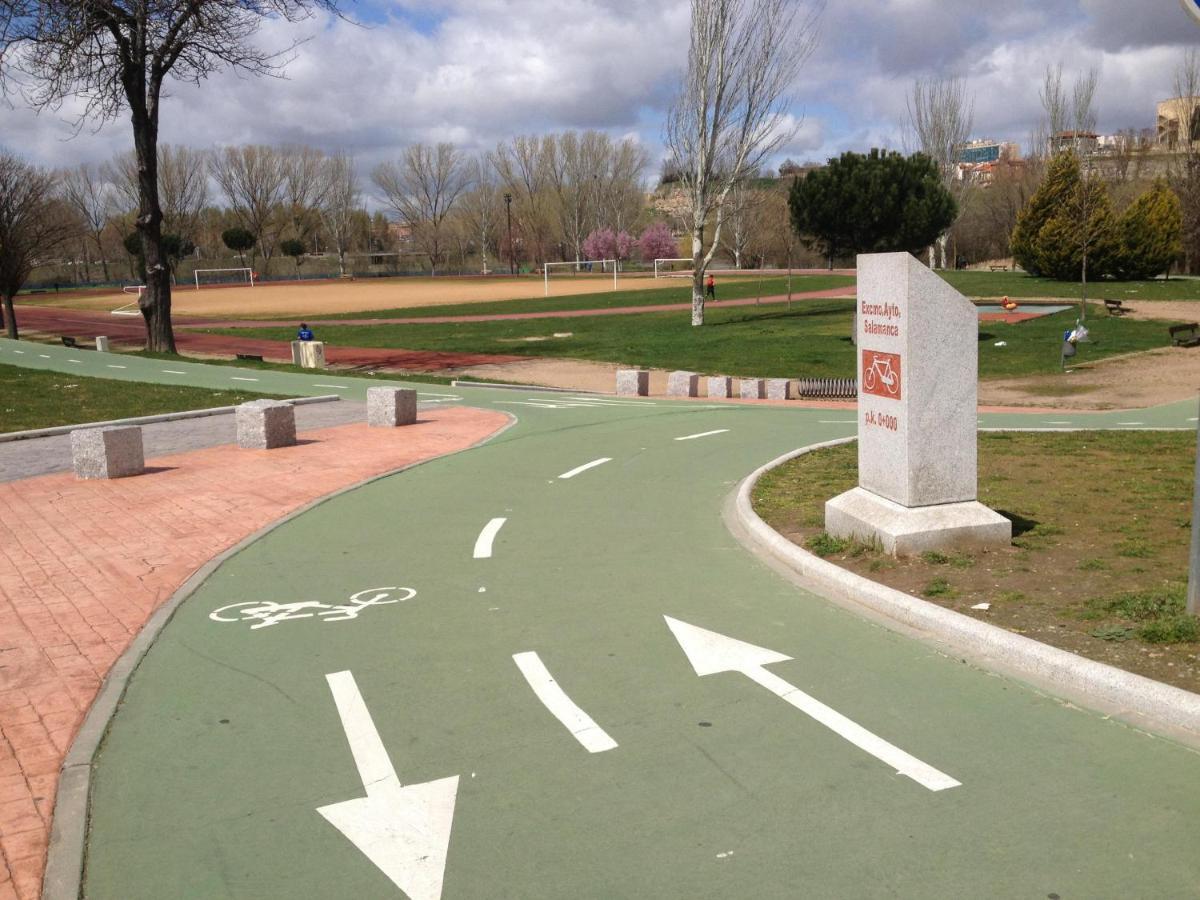 Apartamento turisticos Puente Romano P4 1-A Salamanca Bagian luar foto